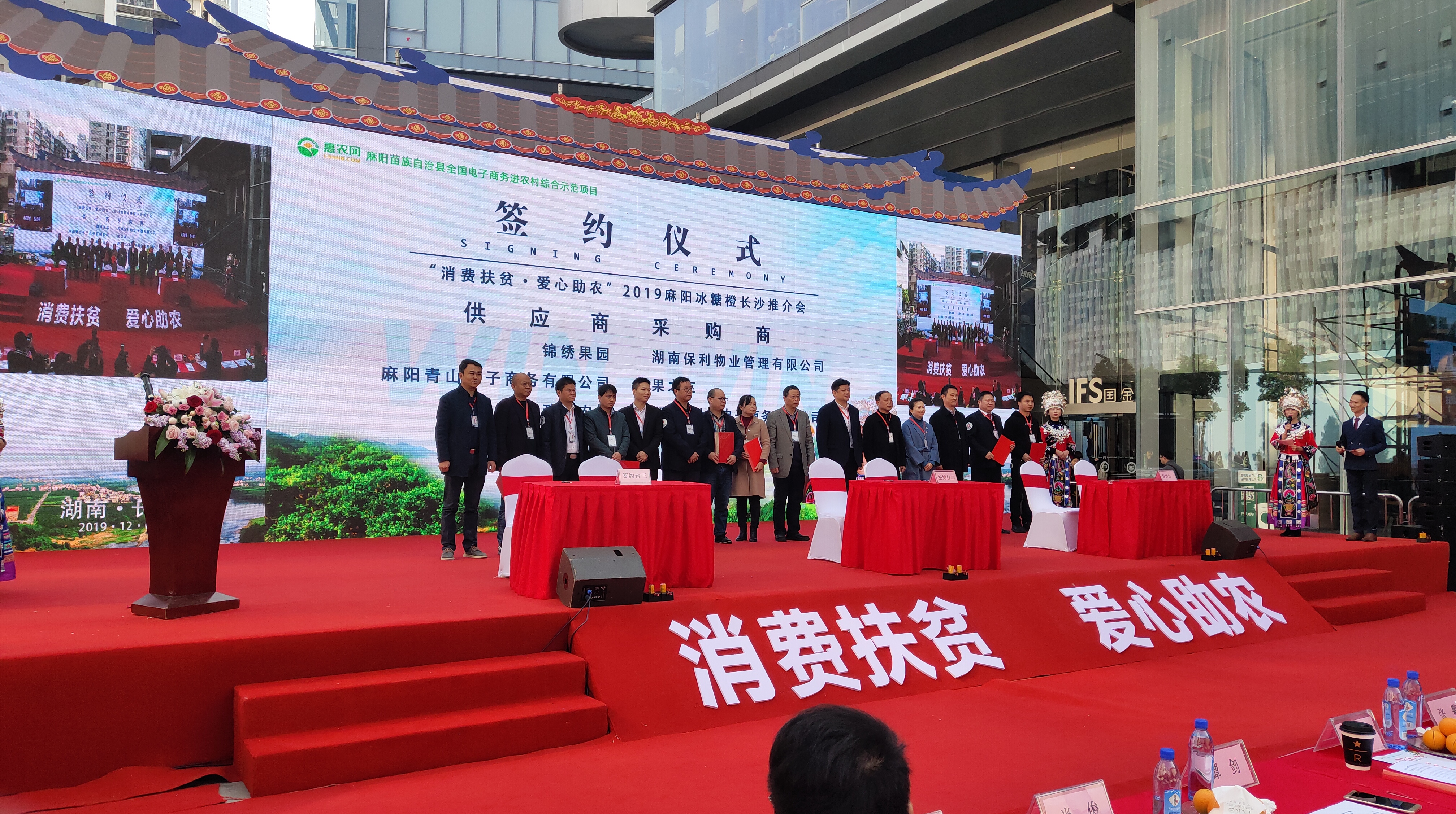 互動現(xiàn)場4.jpg 互動現(xiàn)場4.jpg